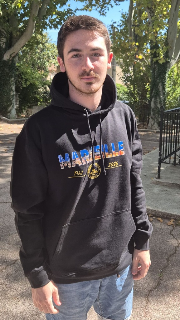 sweat Marseille.jpeg